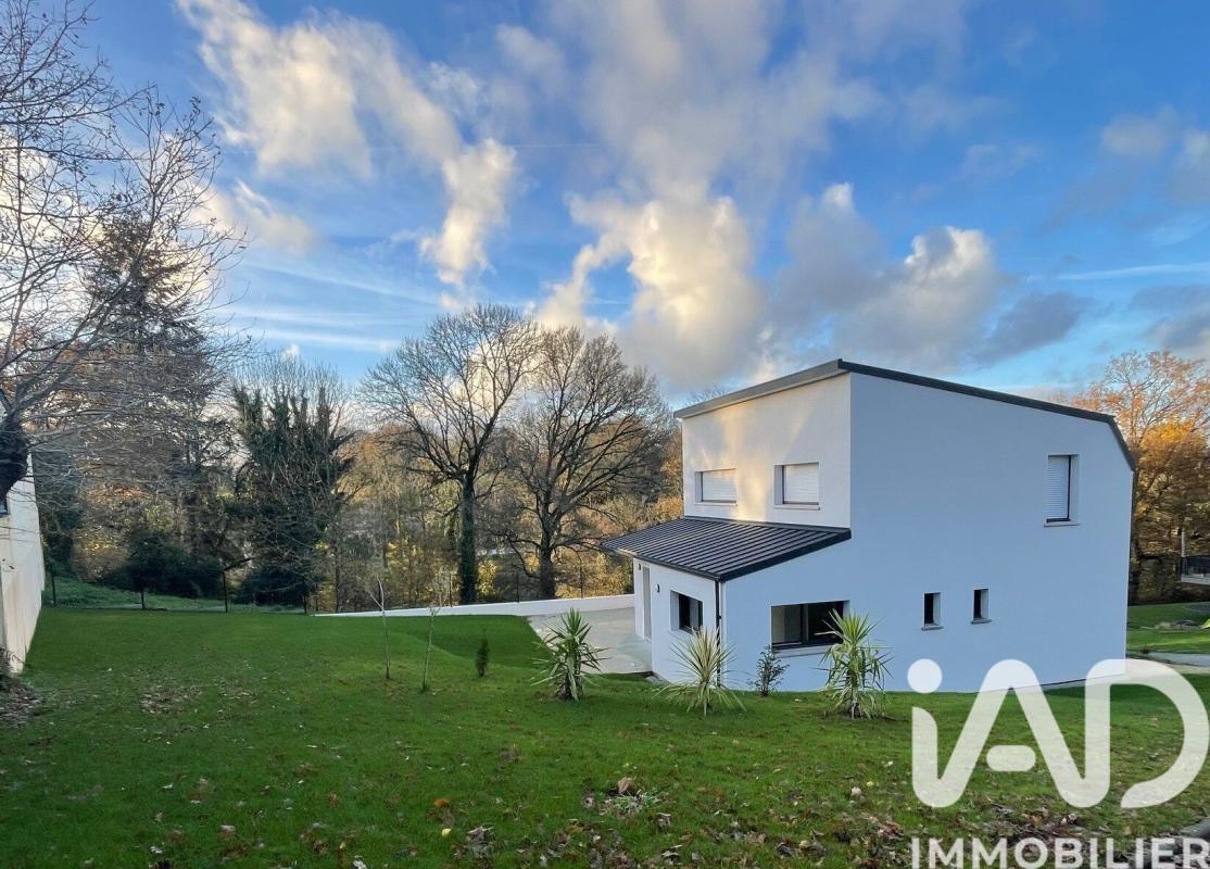 Maison 5 Pièce(s) Elven