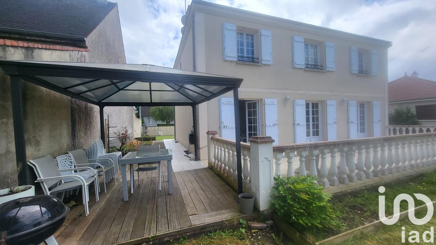 Maison traditionnelle 5 Pièce(s) Amilly