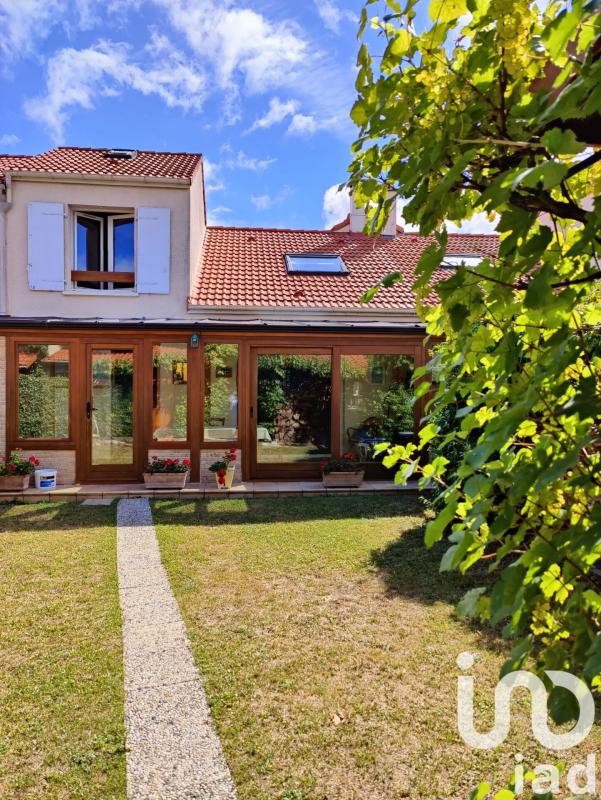 Maison 6 Pièce(s) Montigny-le-Bretonneux