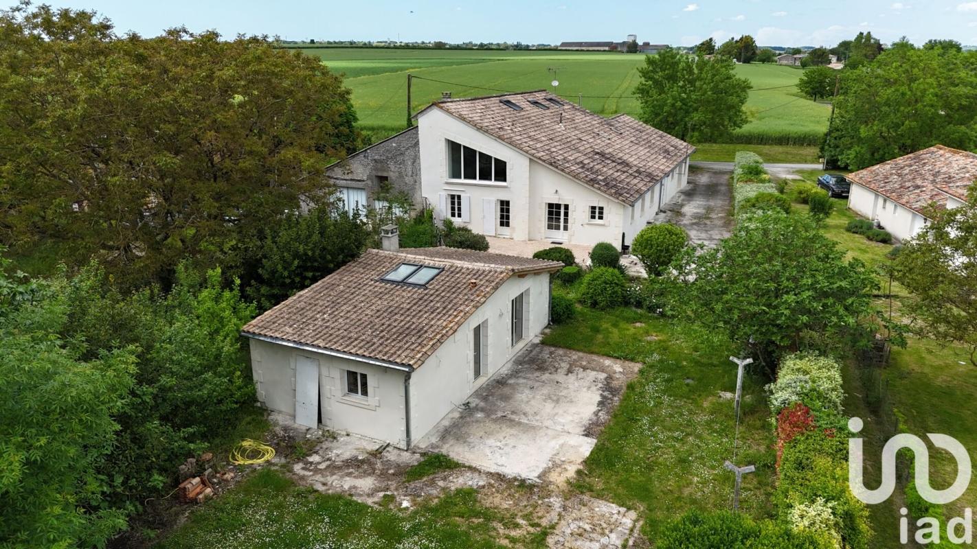 Maison 11 Pièce(s) Fontaines-d'Ozillac