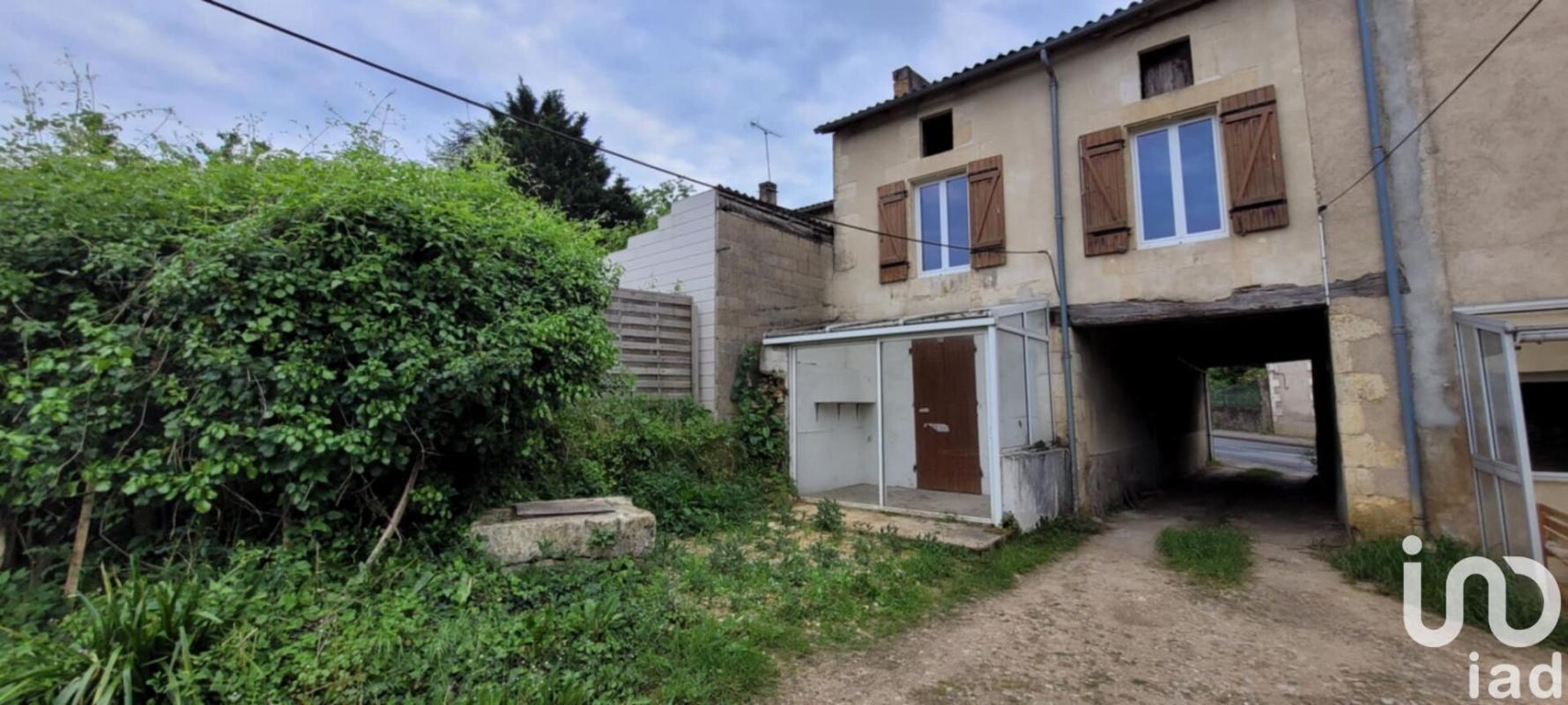 Maison 4 Pièce(s) Gençay