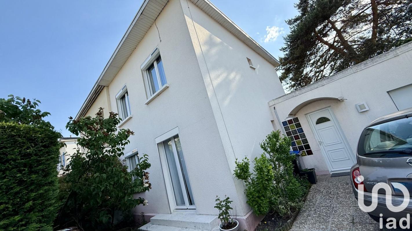 Maison 4 Pièce(s) Livry-Gargan
