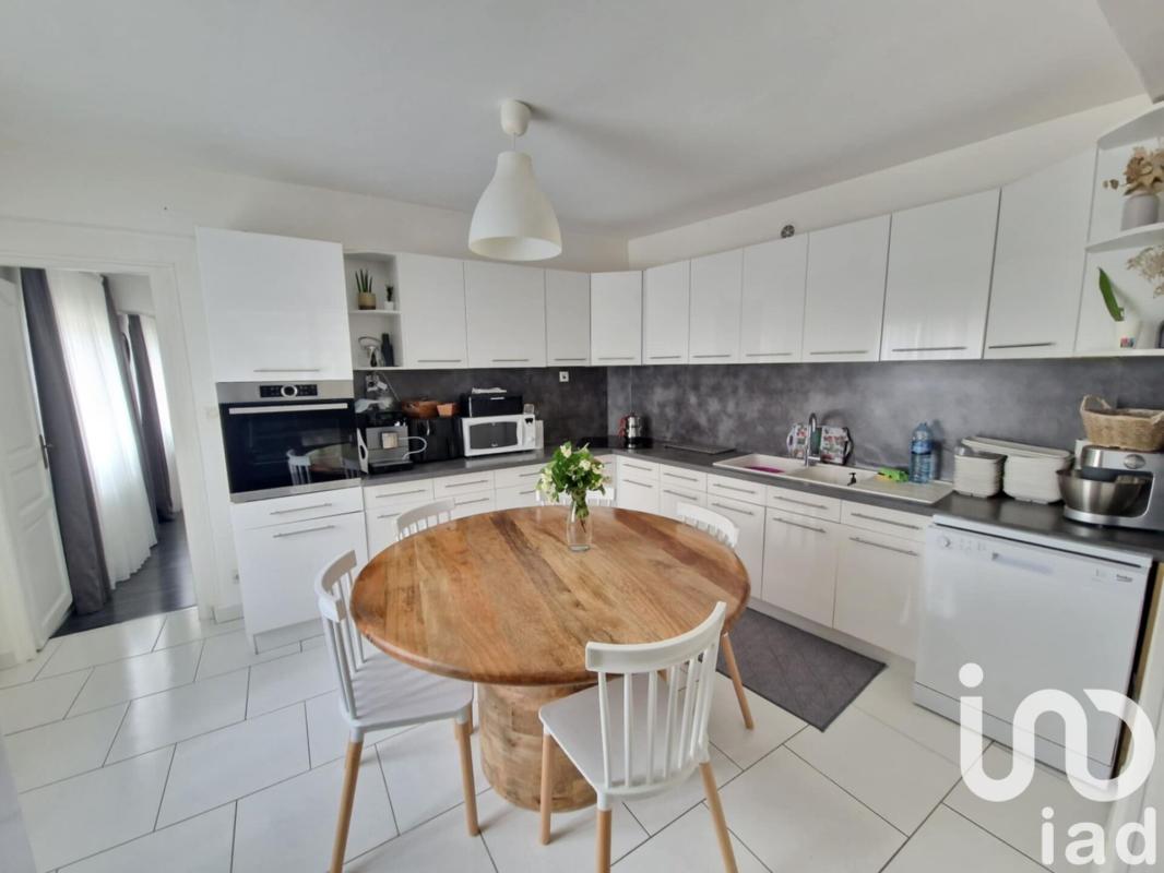 Maison 7 Pièce(s) Nibelle