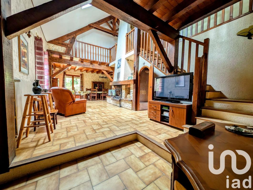 Maison traditionnelle 6 Pièce(s) Guécélard