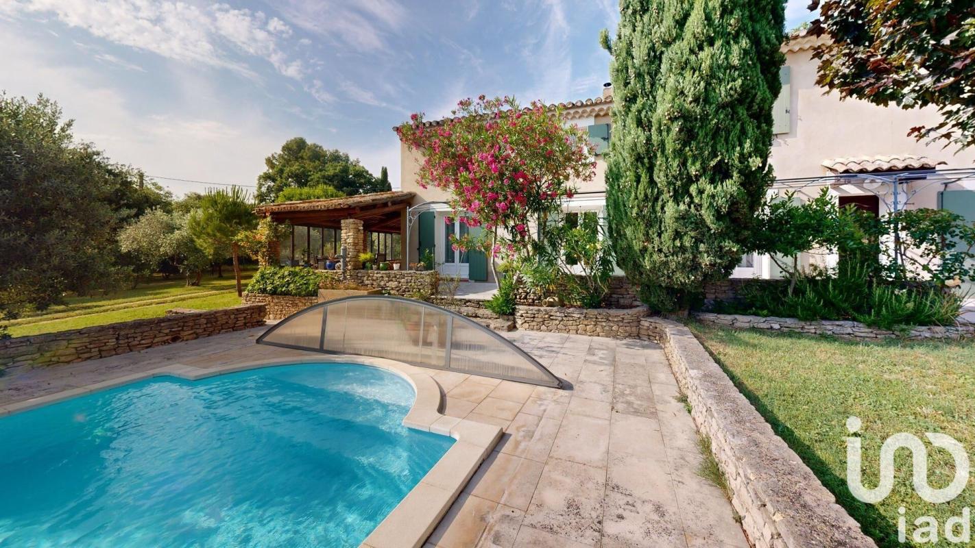 Maison 8 Pièce(s) L'Isle-sur-la-Sorgue