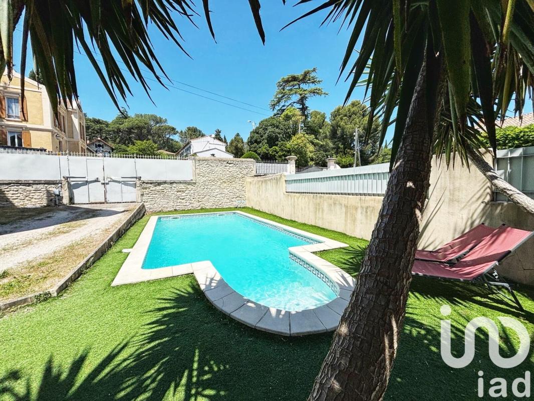 Demeure 6 Pièce(s) Villeneuve-lès-Avignon