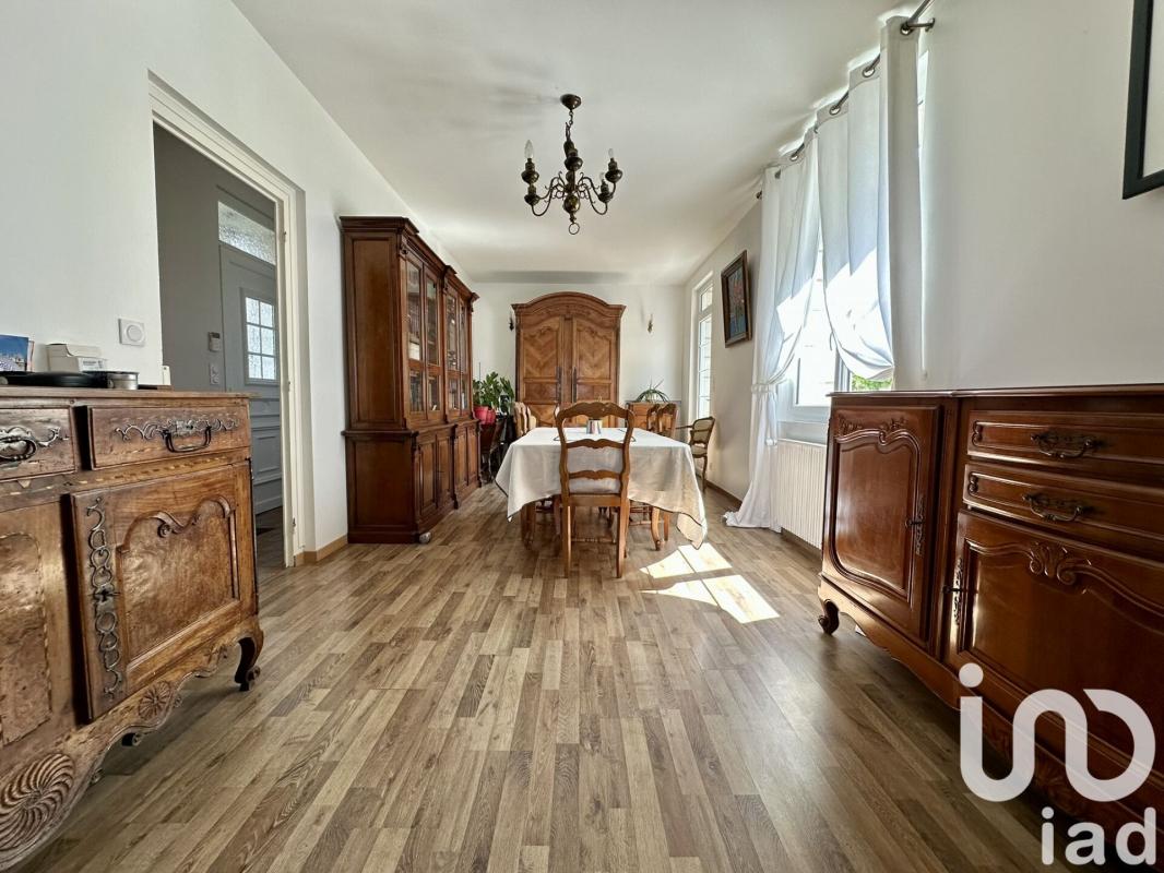 Maison 8 Pièce(s) Saint-Sulpice-de-Royan