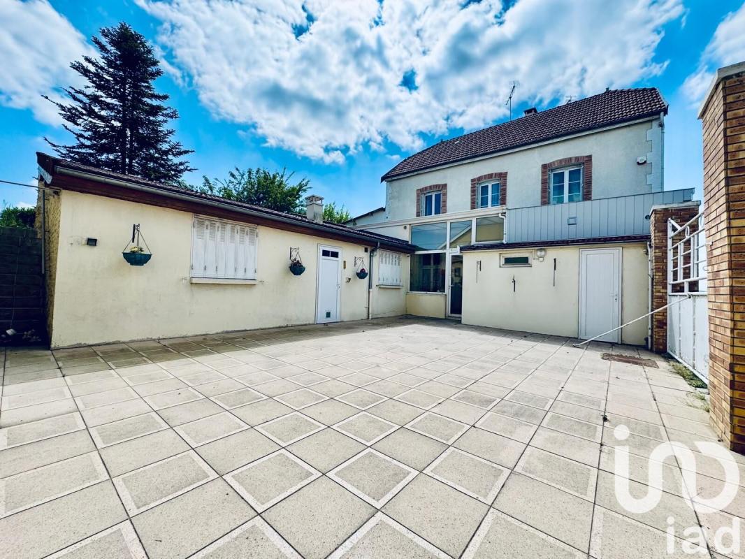 Maison de village 7 Pièce(s) Mailly-Champagne