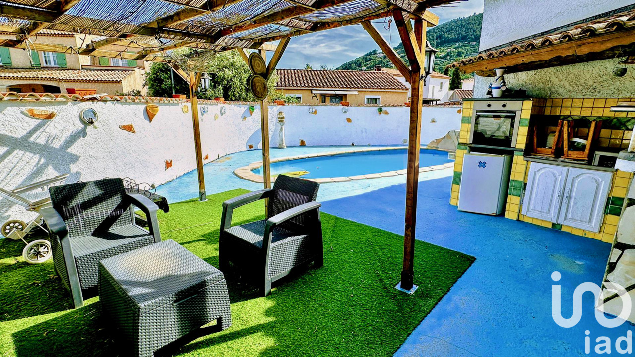 Maison 7 Pièce(s) Solliès-Pont