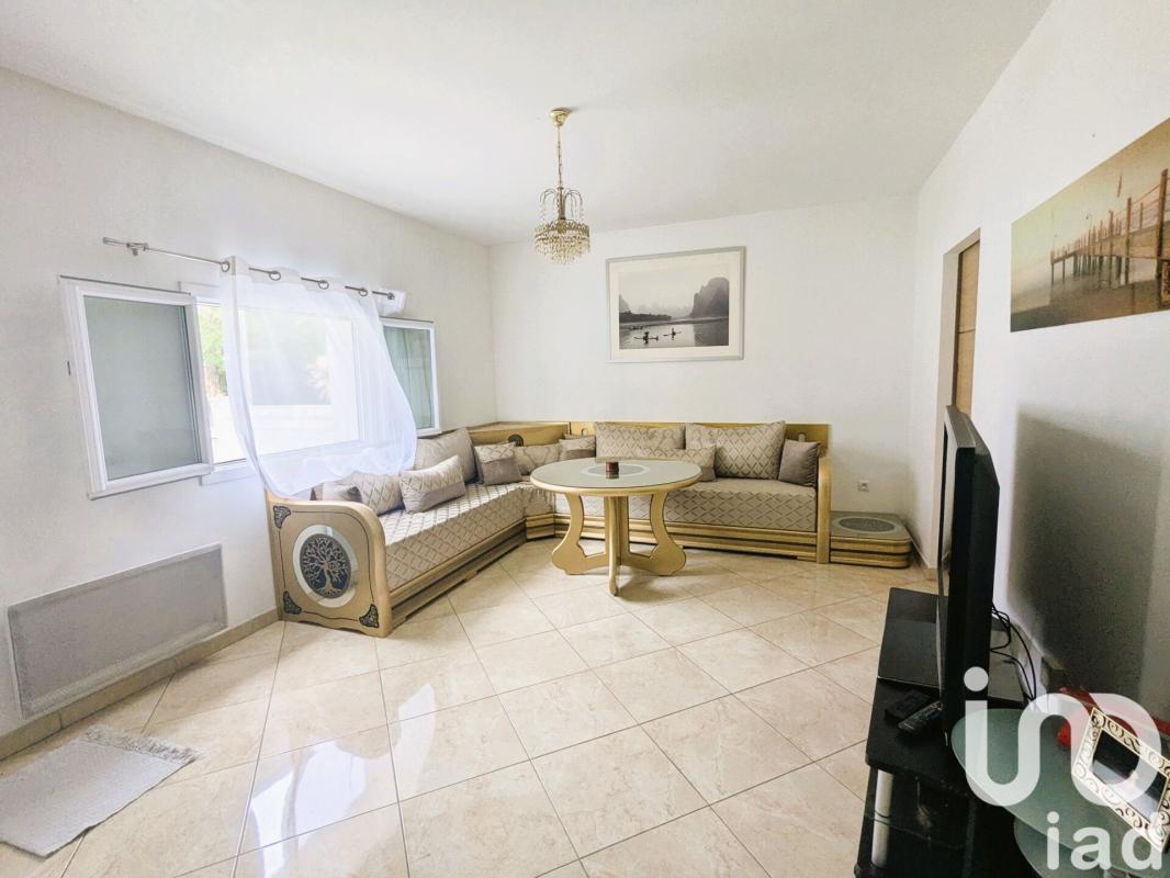 Maison 5 Pièce(s) Carbon-Blanc