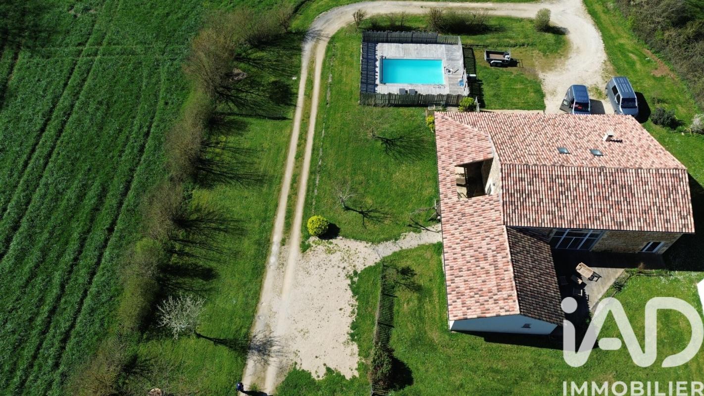 Maison 11 Pièce(s) Gençay