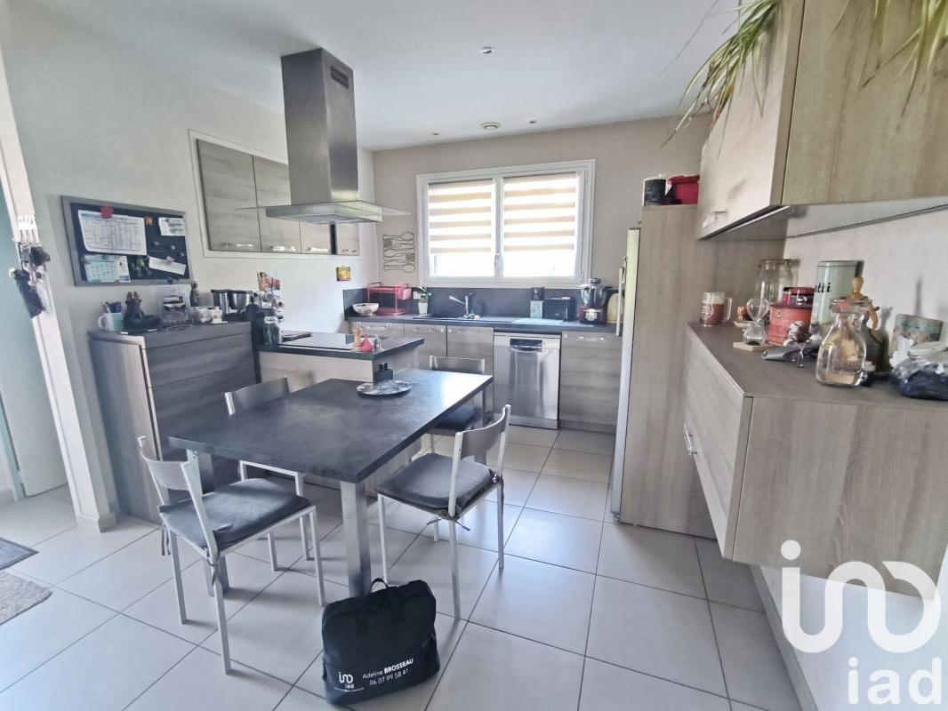 Maison 5 Pièce(s) Pouzauges