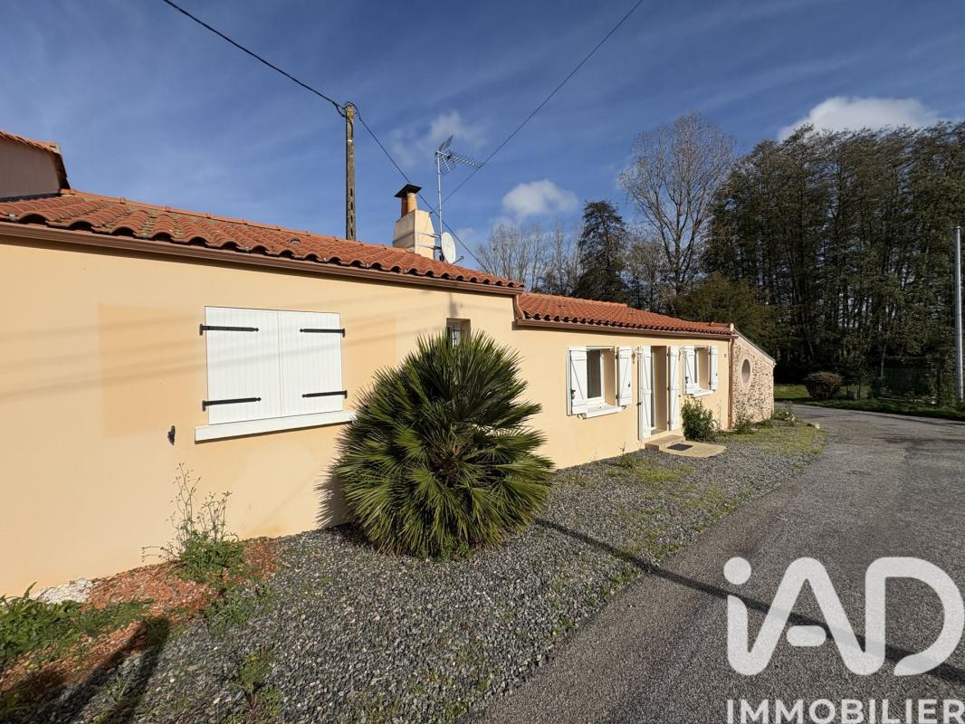 Maison longère 4 Pièce(s) Chauvé