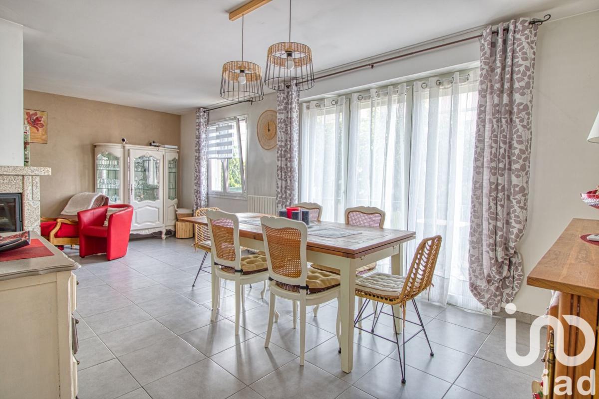 Maison 4 Pièce(s) Les Mureaux