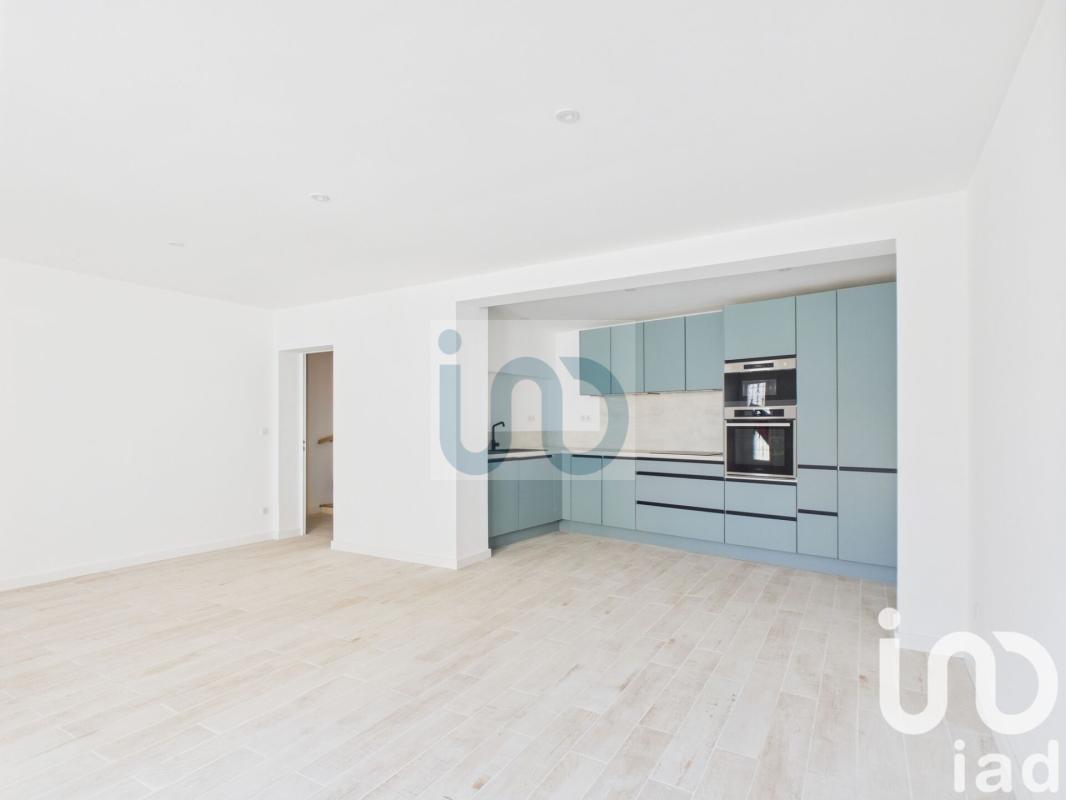 Maison 5 Pièce(s) Le Bois-Plage-en-Ré