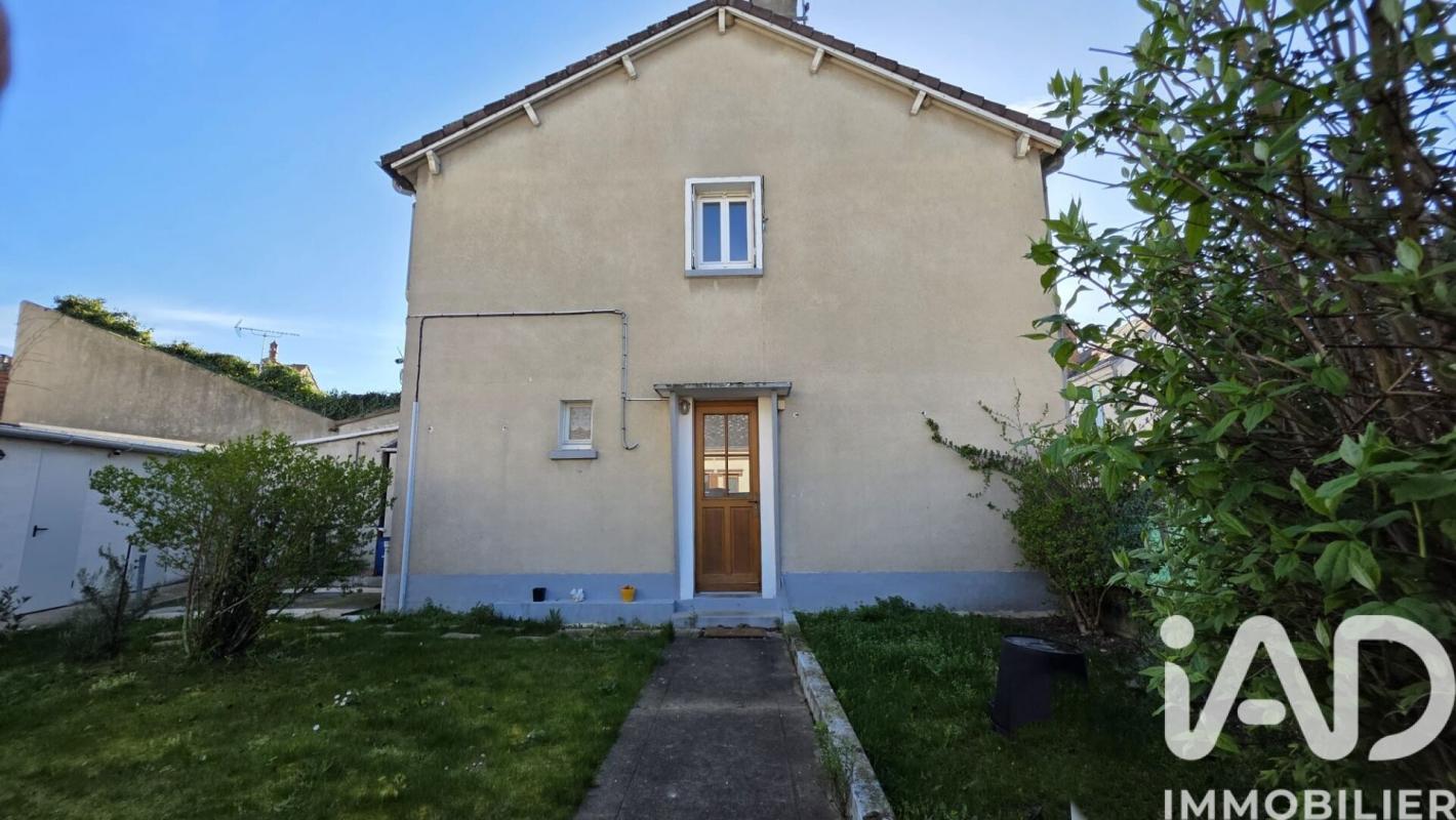 Maison de ville 4 Pièce(s) Ladon