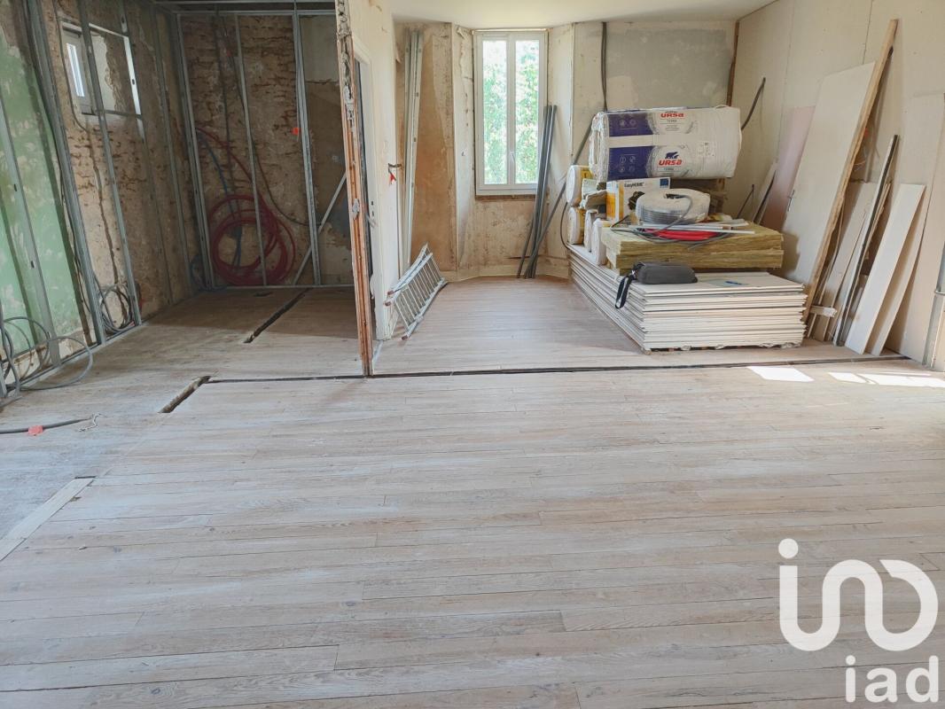 Maison 3 Pièce(s) La Rochette