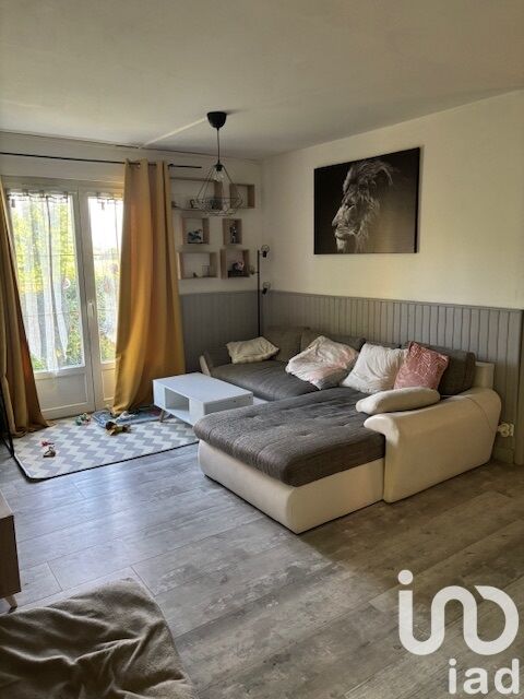 Maison 4 Pièce(s) Nevoy