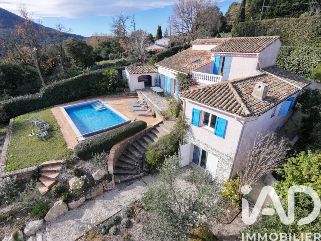 Maison 6 Pièce(s) Les Adrets-de-l'Estérel