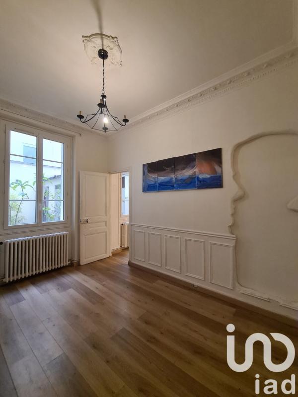 Appartement 2 Pièce(s) Paris 19eme Arrondissement