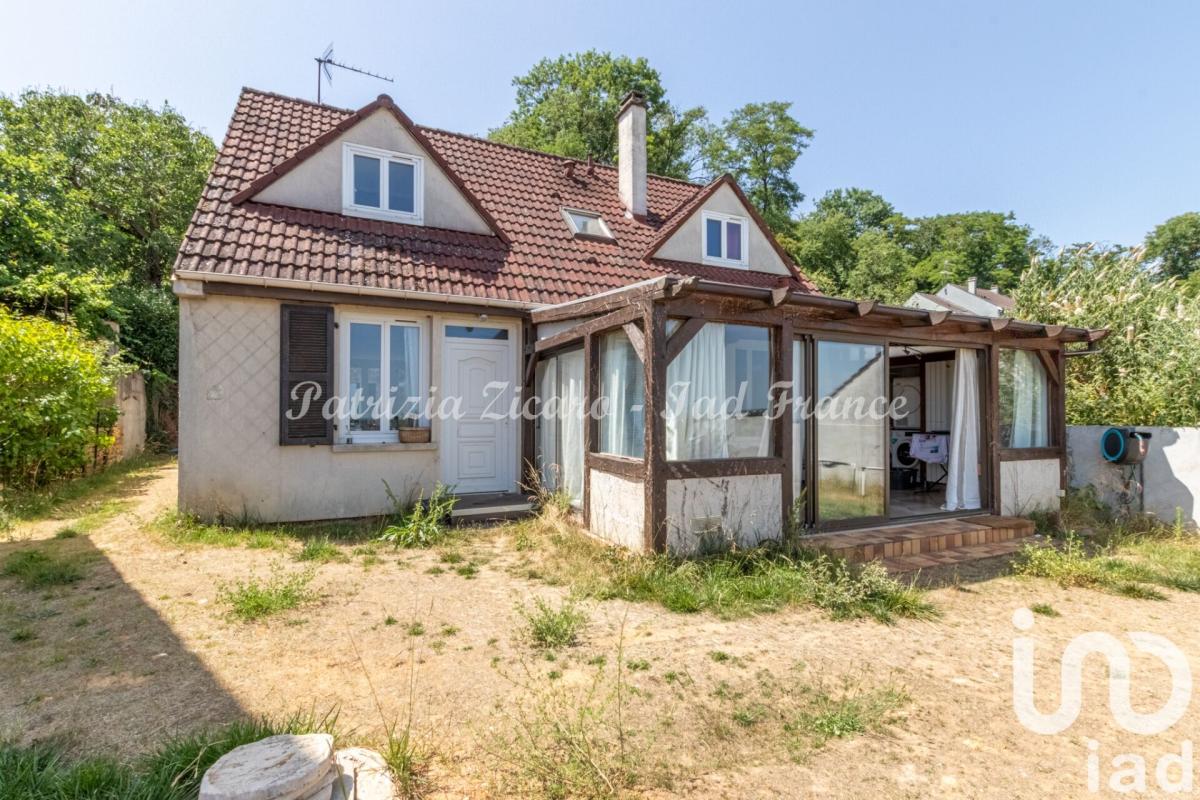 Maison traditionnelle 5 Pièce(s) La Ville-du-Bois