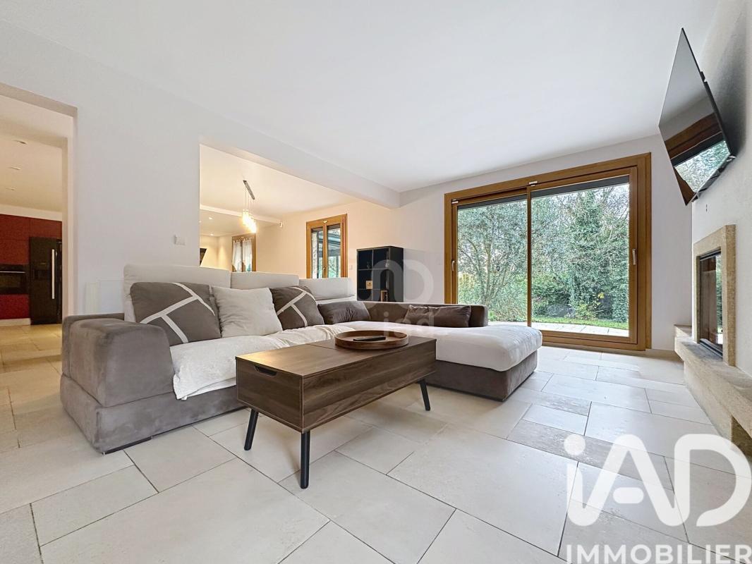 Maison 7 Pièce(s) Rubelles