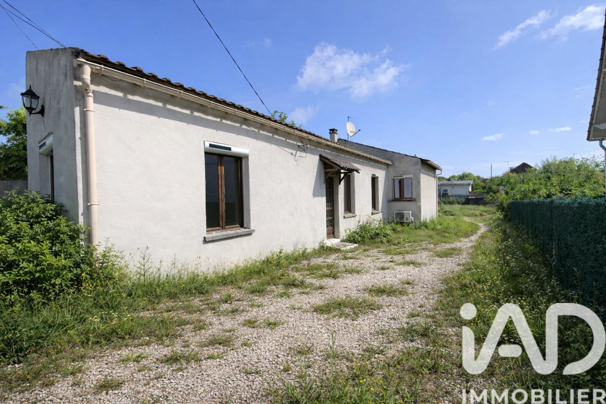 Maison 4 Pièce(s) Saint-Pierre-lès-Nemours