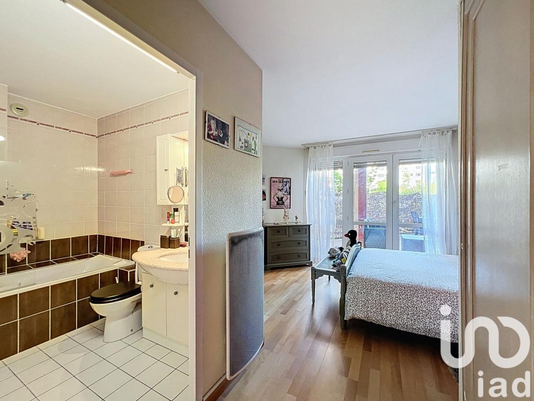 Appartement 4 Pièce(s) Viry