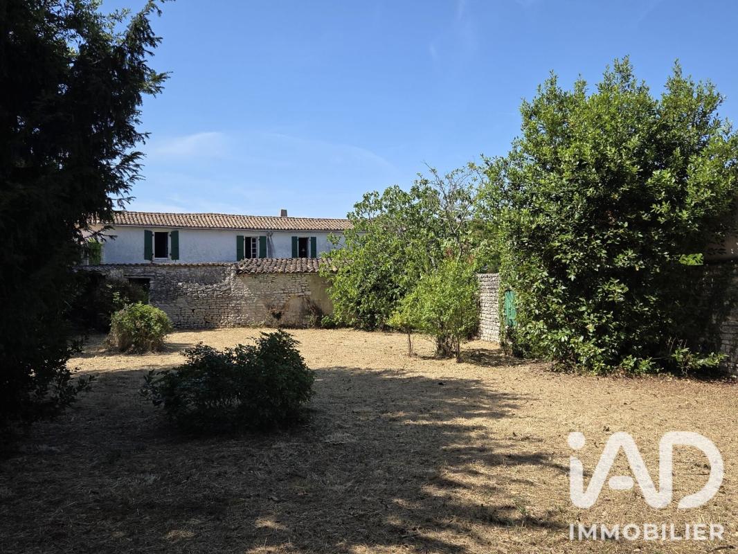 Maison de village 10 Pièce(s) Le Bois-Plage-en-Ré