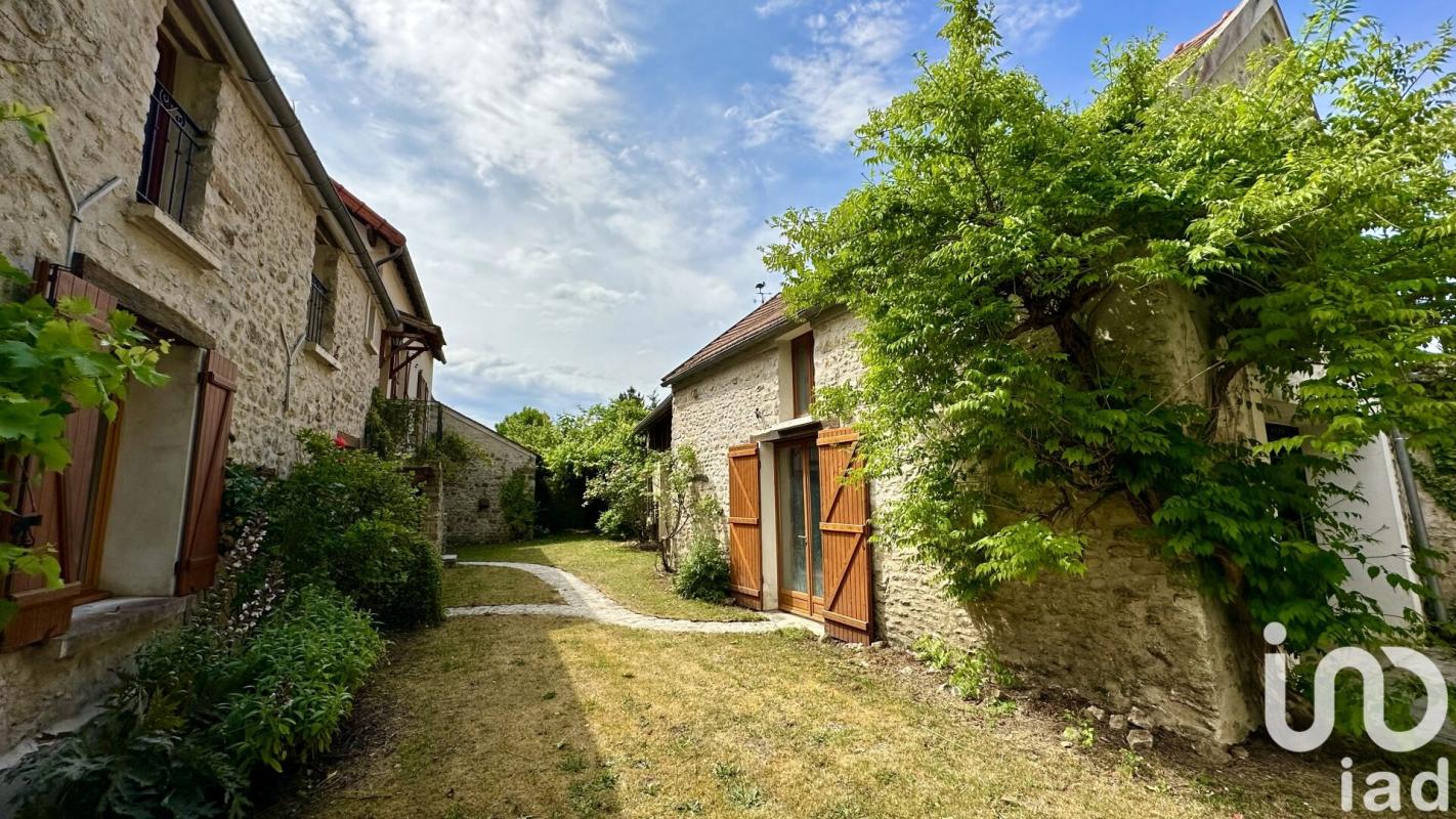 Maison 7 Pièce(s) Vayres-sur-Essonne