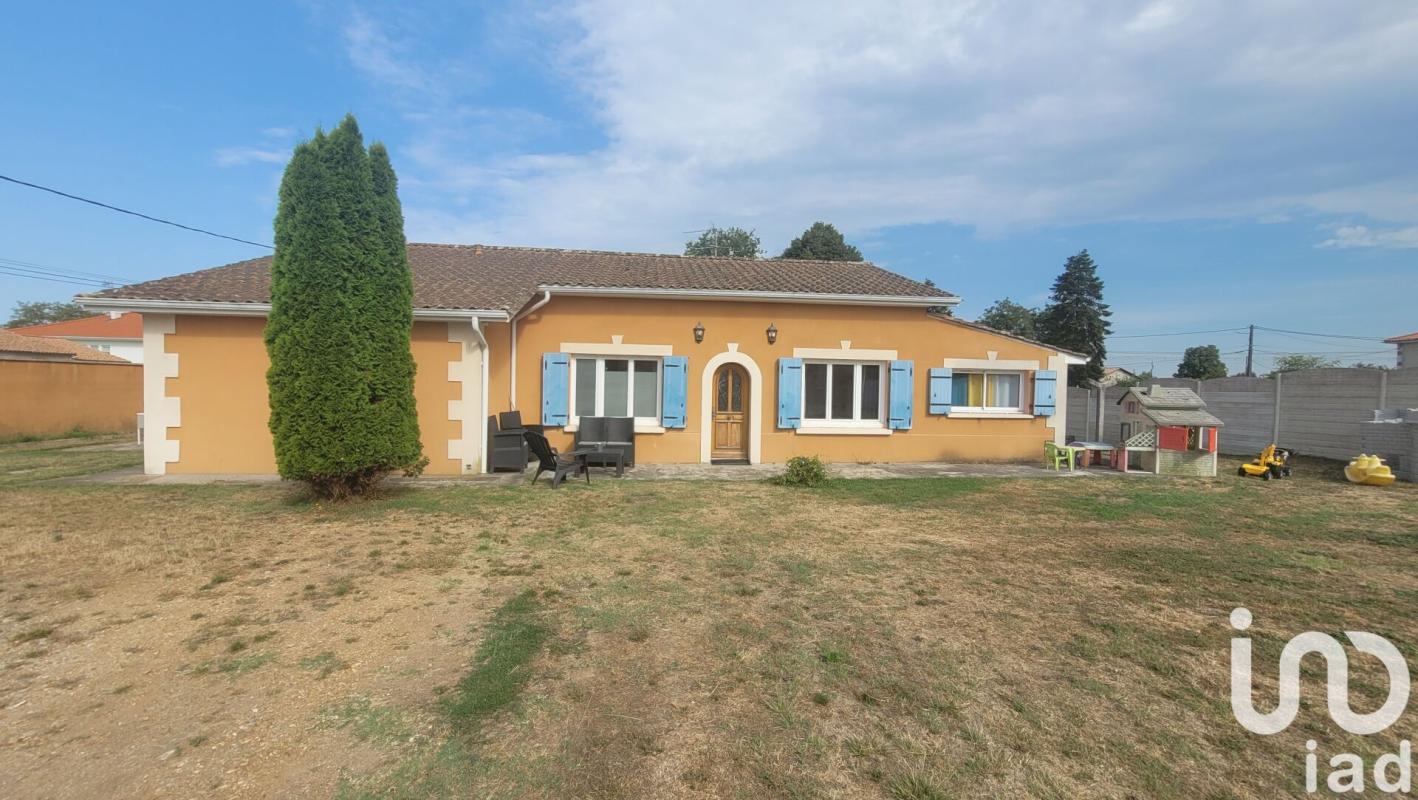 Maison traditionnelle 4 Pièce(s) Les Églisottes-et-Chalaures