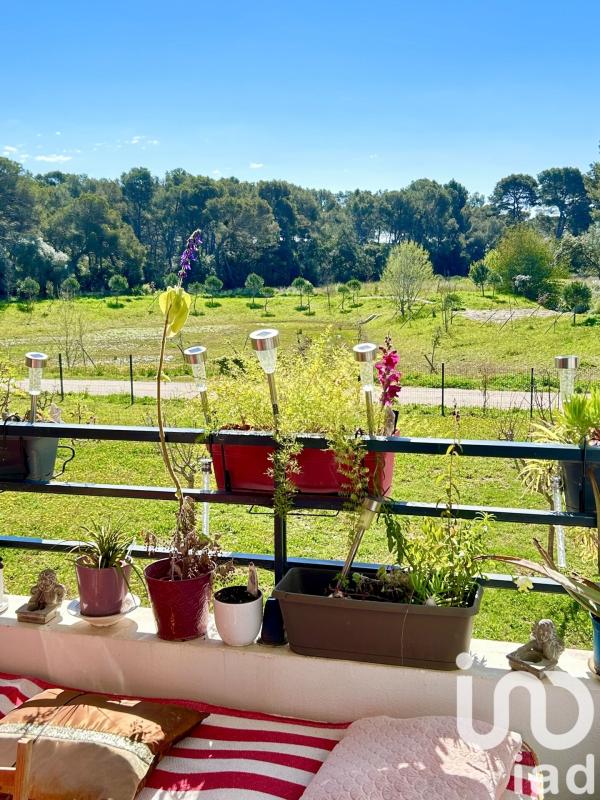 Appartement 2 Pièce(s) La Londe-les-Maures