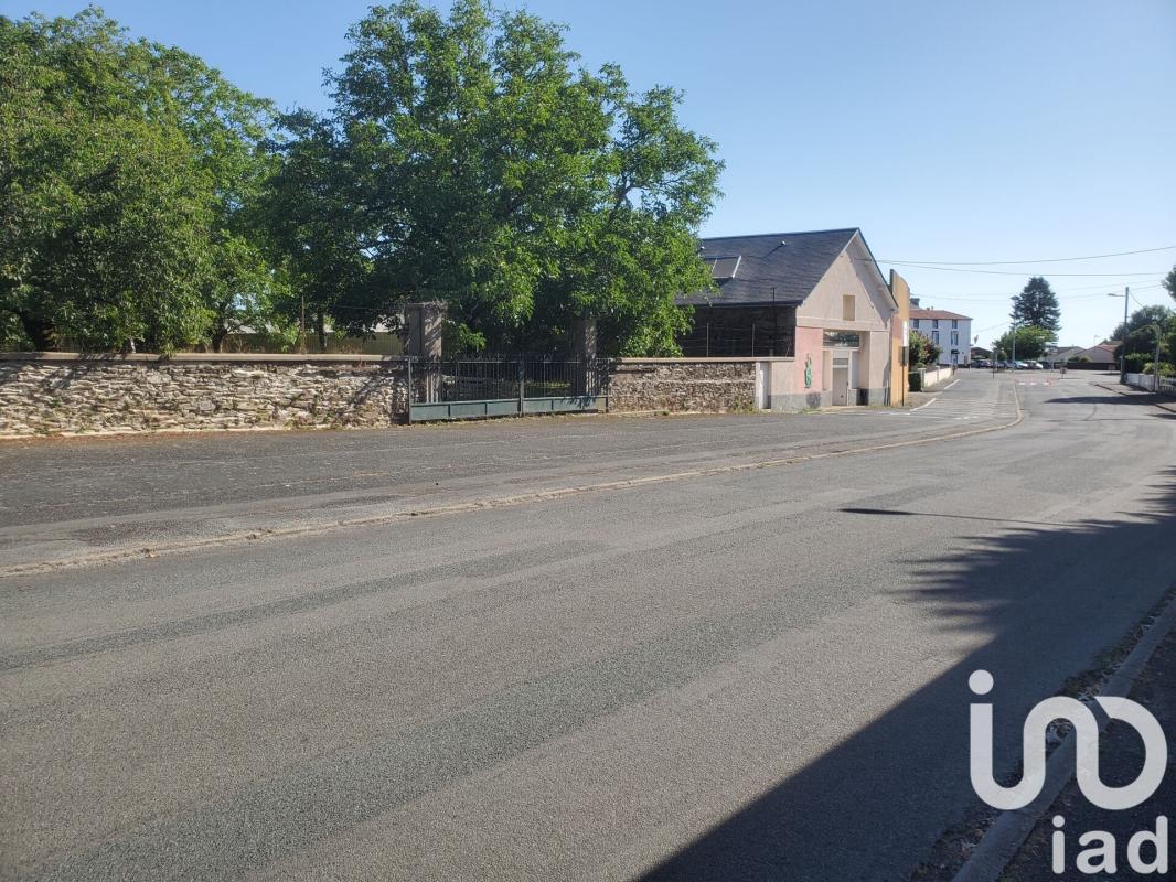 Maison 4 Pièce(s) La Châtaigneraie