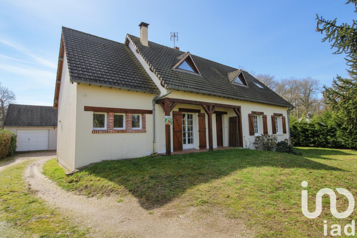 Maison traditionnelle 8 Pièce(s) Veuzain-sur-Loire