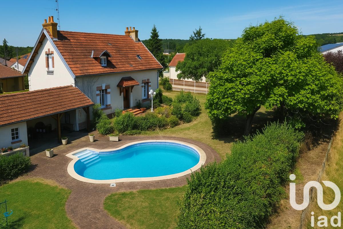 Maison 8 Pièce(s) Digoin