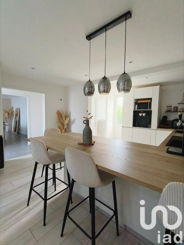 Maison de village 6 Pièce(s) Saint-Hilaire-de-Loulay