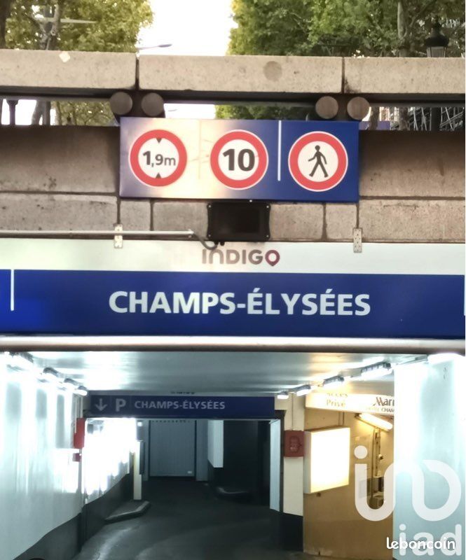 Parking  Paris 8eme Arrondissement