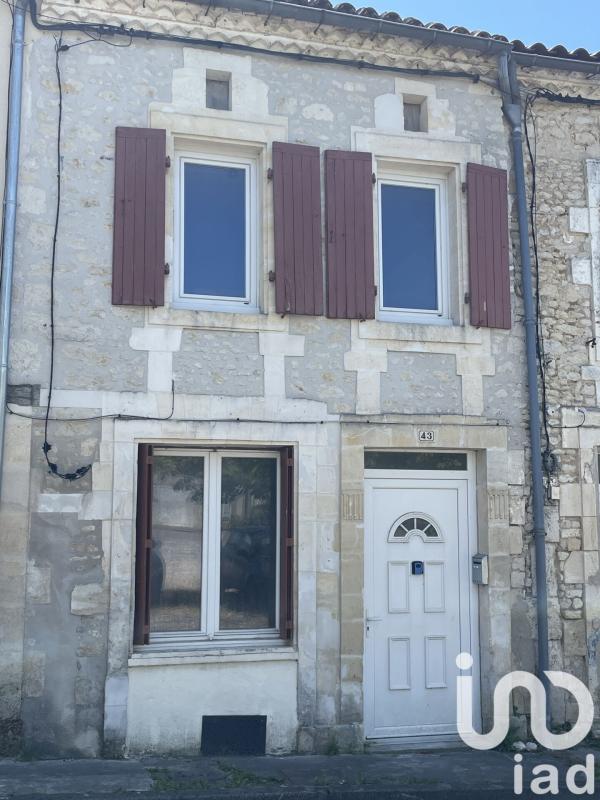 Maison 4 Pièce(s) Baignes-Sainte-Radegonde