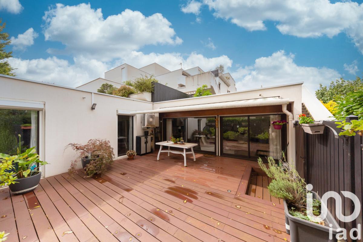 Appartement 5 Pièce(s) Champs-sur-Marne