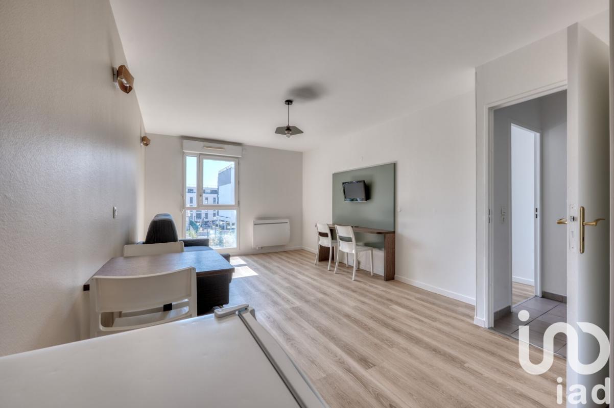 Appartement 2 Pièce(s) Saint-Cyr-l'École