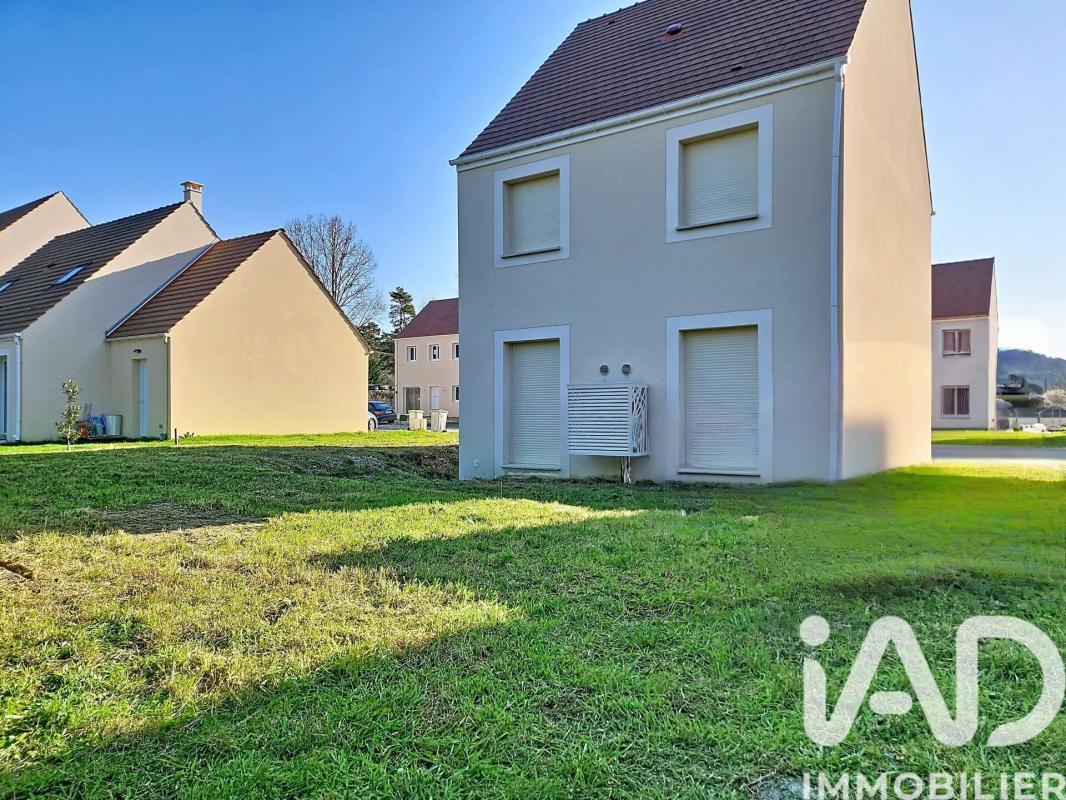 Maison 4 Pièce(s) Maisse