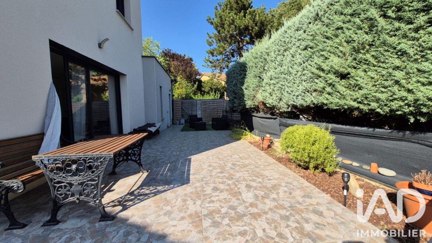 Maison 5 Pièce(s) Alixan