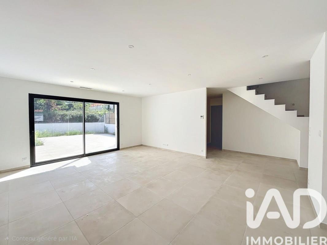 Maison 4 Pièce(s) Ponteilla