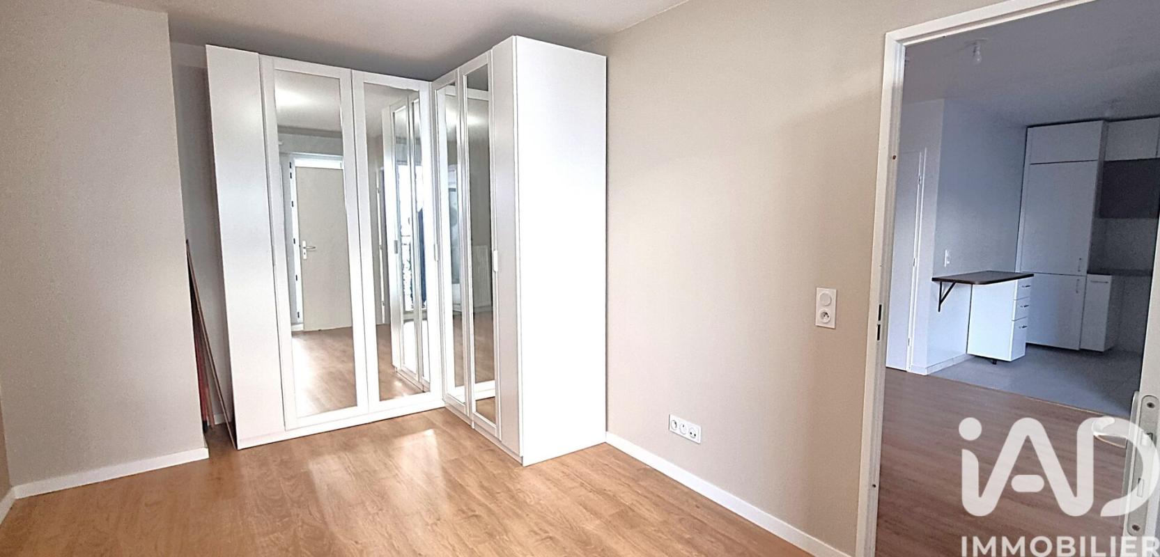 Appartement 2 Pièce(s) Neuilly-sur-Marne