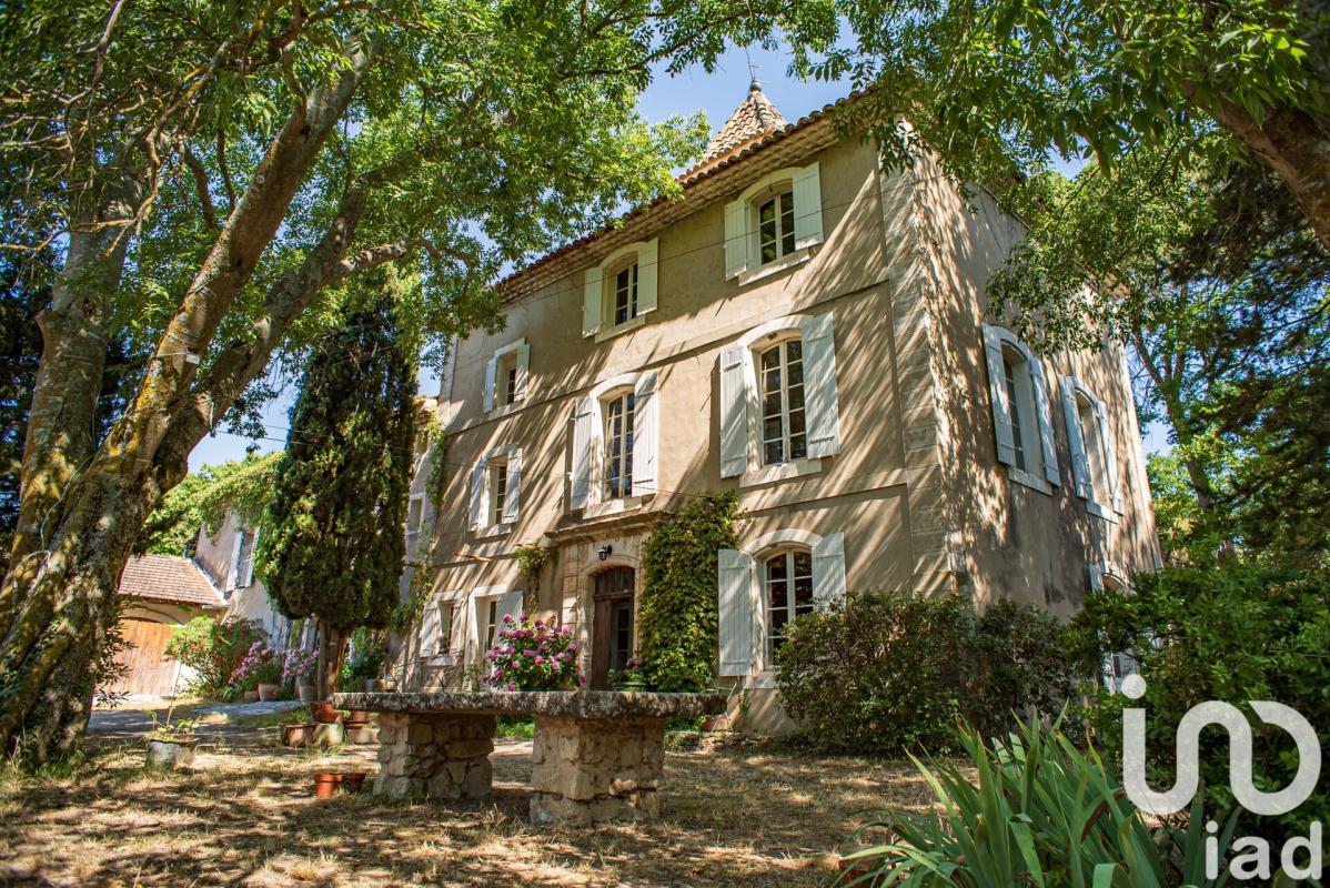 Maison 10 Pièce(s) L'Isle-sur-la-Sorgue