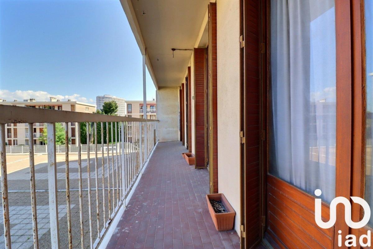 Appartement 4 Pièce(s) Marseille 8eme Arrondissement