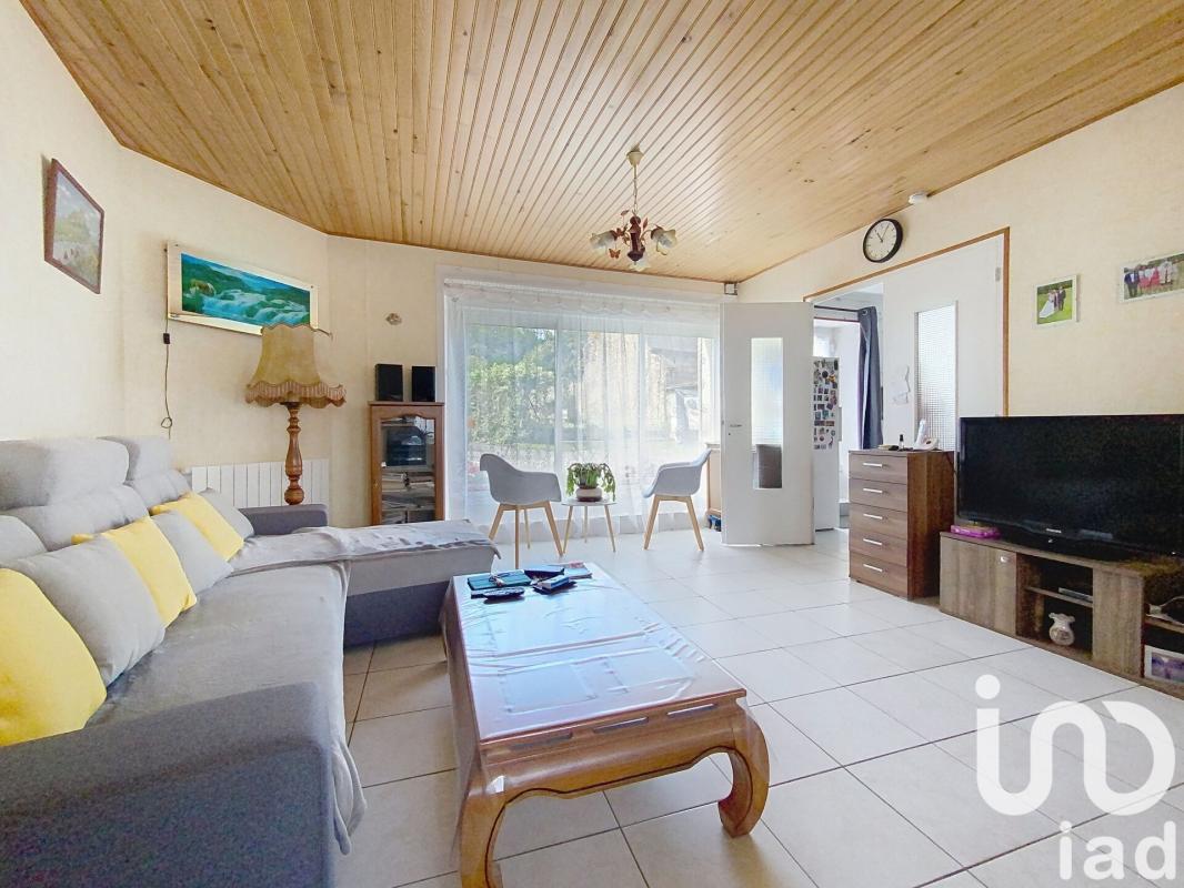 Maison de ville 3 Pièce(s) La Boussac