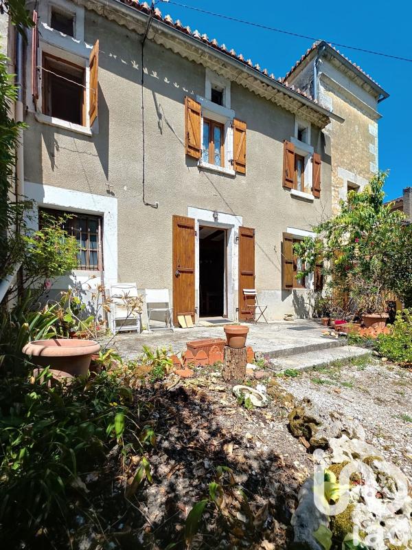 Maison de ville 5 Pièce(s) Ruelle-sur-Touvre