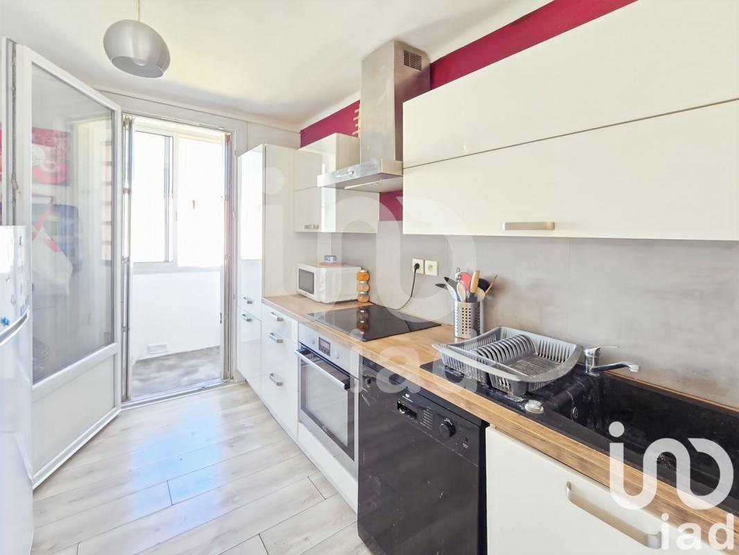 Appartement 4 Pièce(s) Nîmes