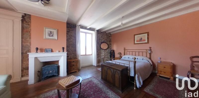 Maison de ville 6 Pièce(s) Chabanais